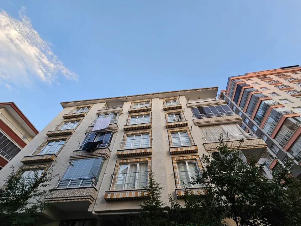 KEÇİÖREN KANUNİ MAH KATTA FUL YAPILI KİRALIK DAİRE — görsel 2