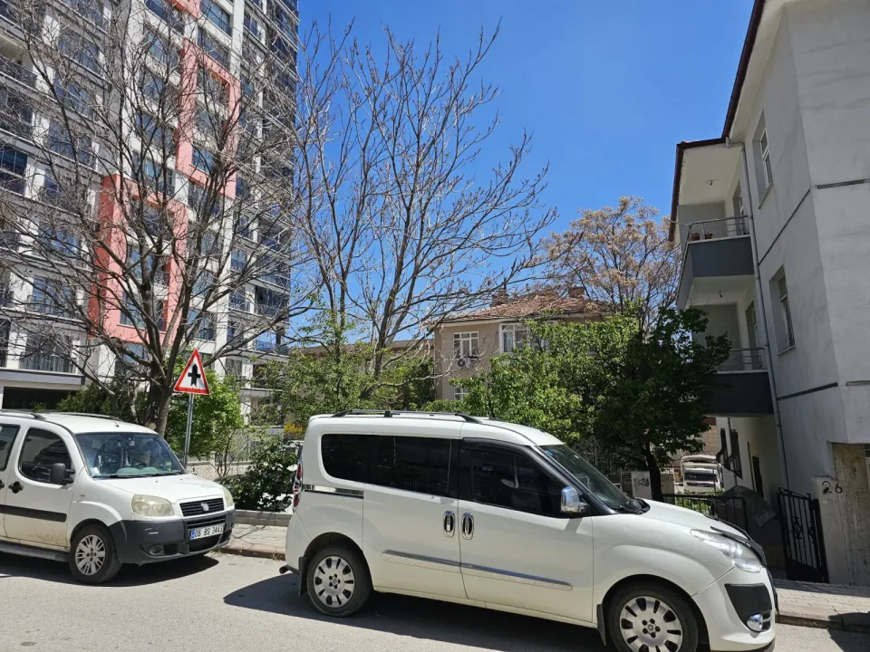 Yenimahalle Yeşilevler'de Satılık 30m² Dükkan (Araç Takaslı) — görsel 5