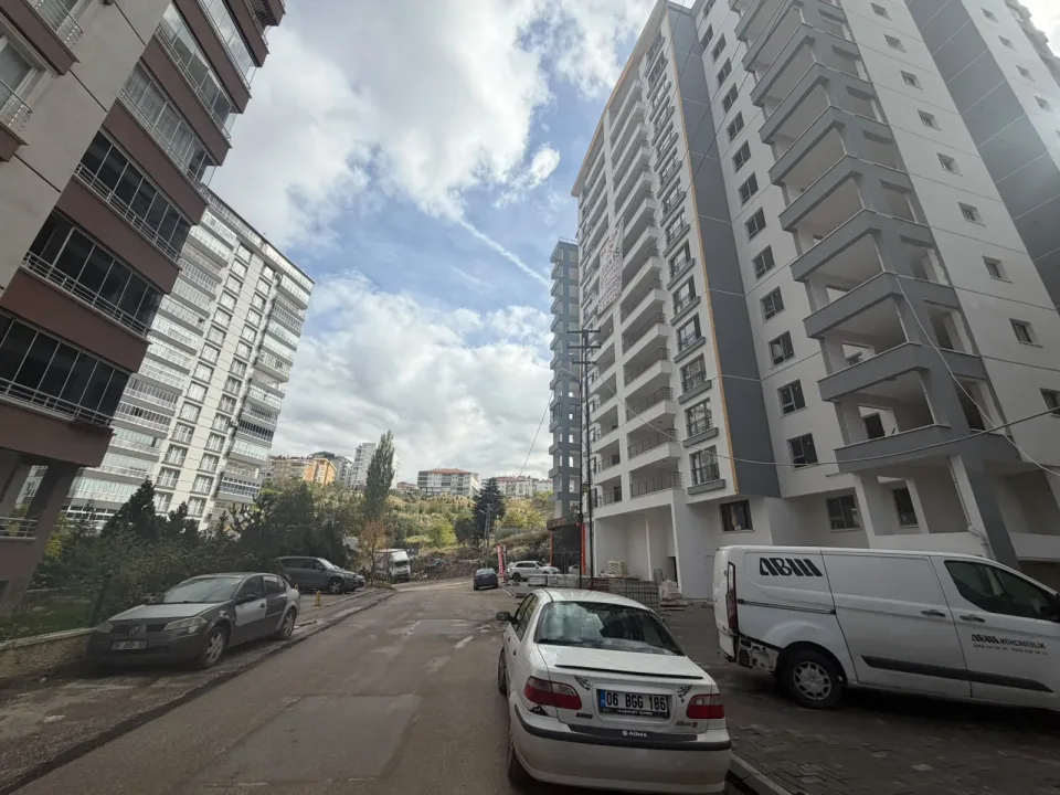Mamak Duran Aliç'te 3+1, 100m² Net, Kattan 12. Kat Site Dairesi — görsel 1