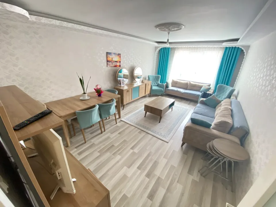 BADEMLİK CAD 3+1 ÇİFT BANYO 140 M2 SATILIK DAİRE — görsel 1